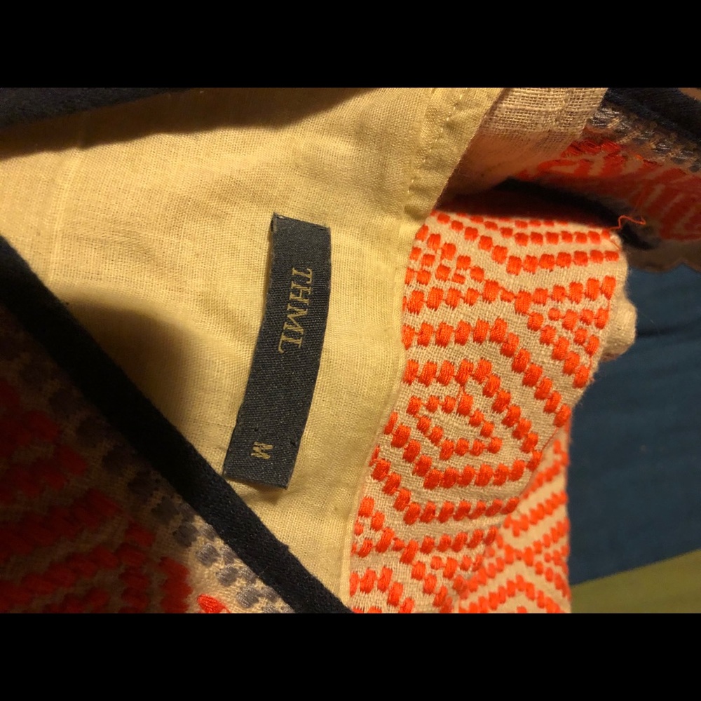 Dress - Picture 3 of 3